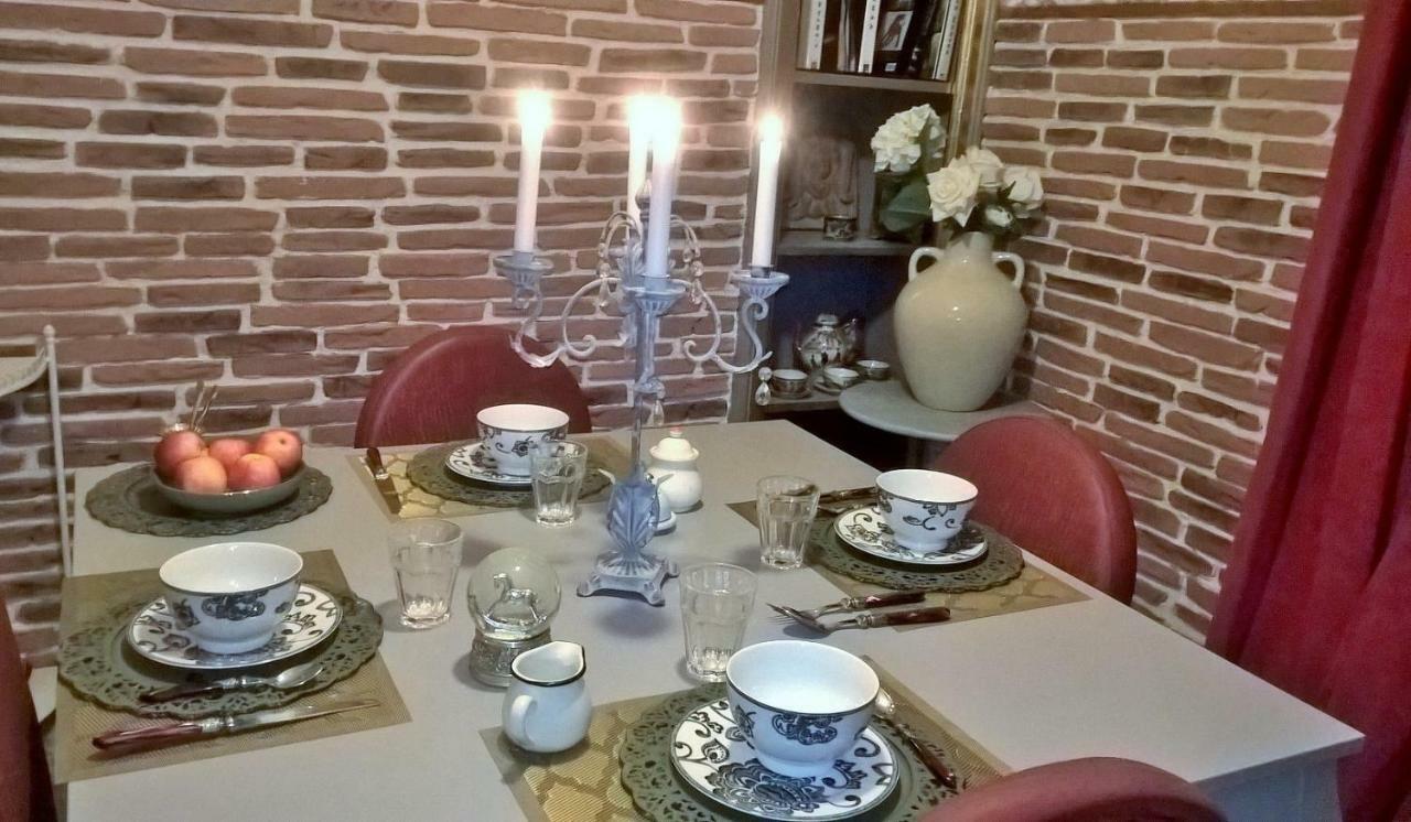 Le Clos Manceau Bed & Breakfast Le Mans Eksteriør bilde
