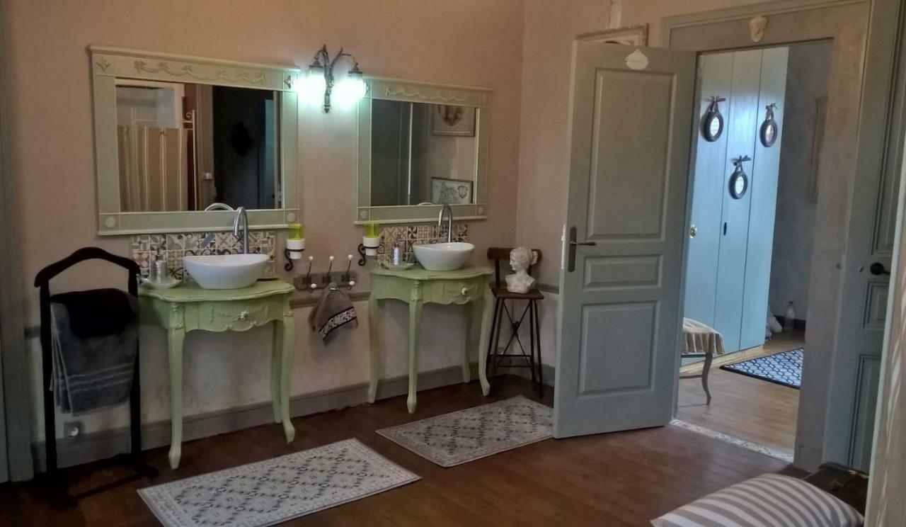 Le Clos Manceau Bed & Breakfast Le Mans Eksteriør bilde