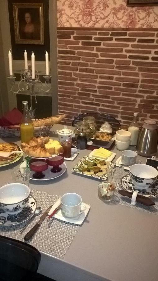 Le Clos Manceau Bed & Breakfast Le Mans Eksteriør bilde